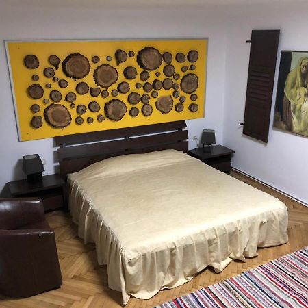 Ferienwohnung Garsoniera Centru Brașov Exterior foto