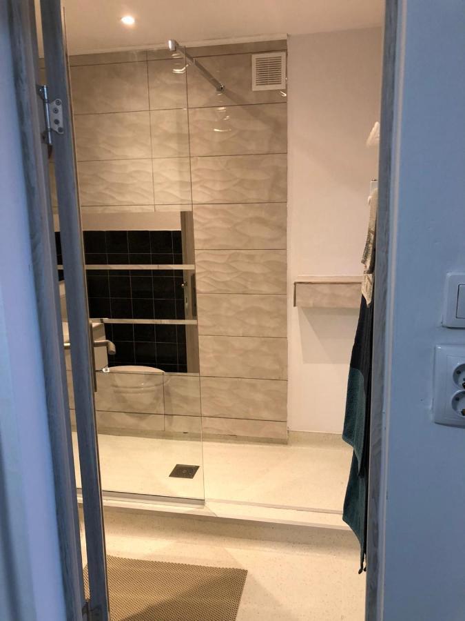 Ferienwohnung Garsoniera Centru Brașov Exterior foto